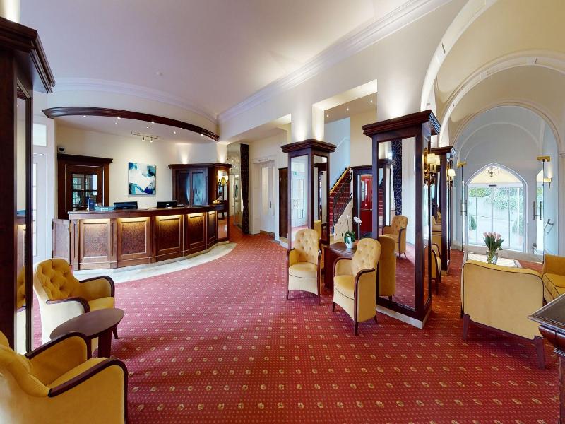 Hotel Oranien Wiesbaden image