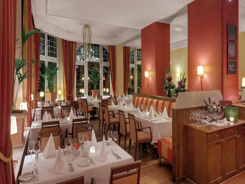 Hotel Oranien Wiesbaden image