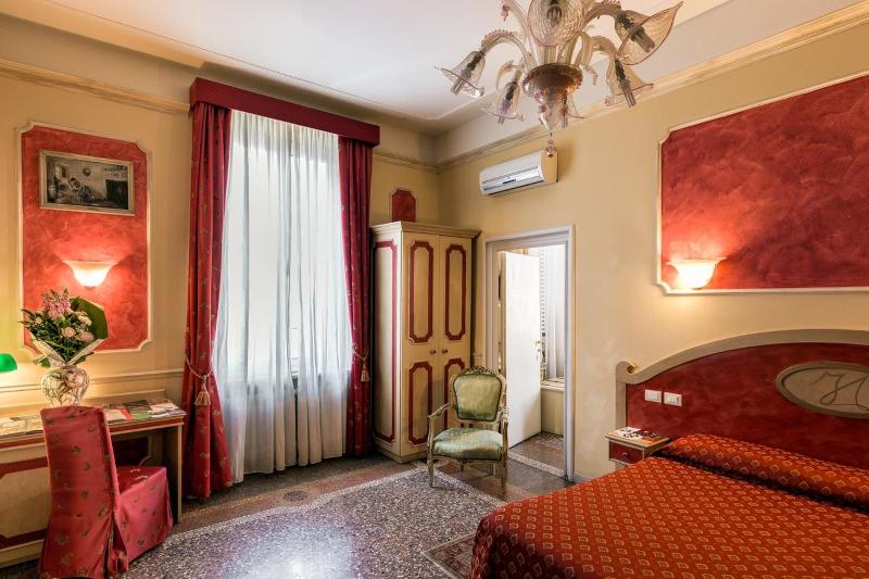 B&Bt Antica Residenza Dazeglio image