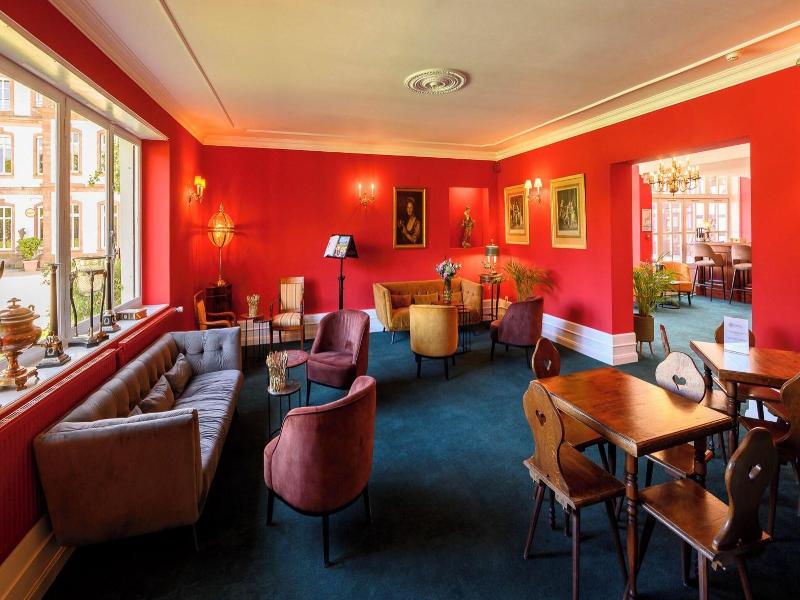 Chateau De Pourtales image