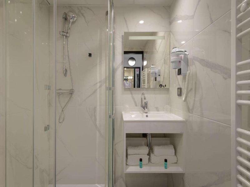 Hotel Crocus Caen Parc Expo image