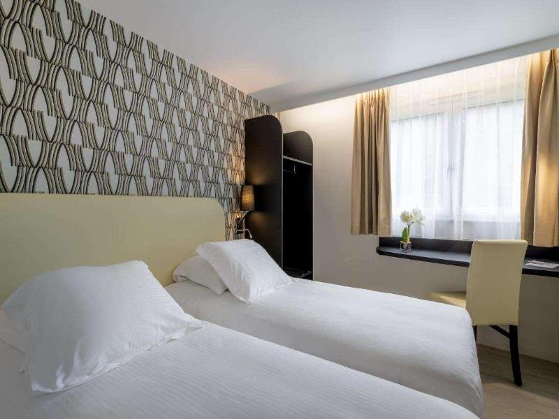 Hotel Crocus Caen Parc Expo image