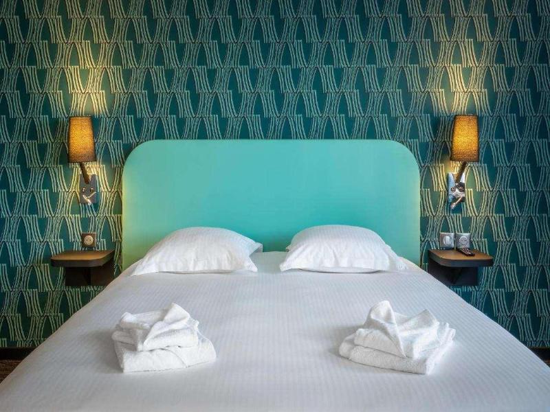 Hotel Crocus Caen Parc Expo image