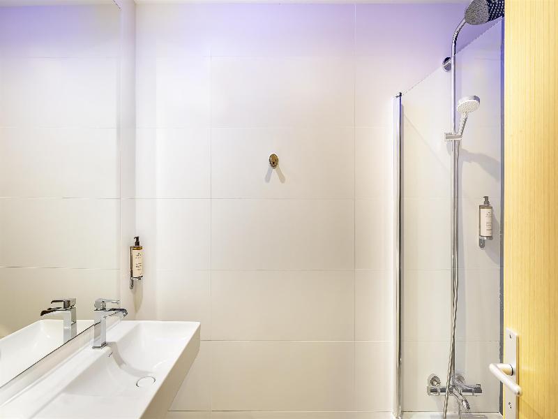 Best Western Plus Poitiers Centre Le Grand Hotel image
