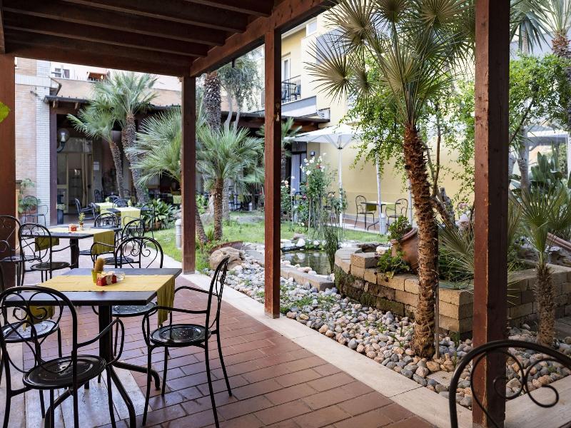 Hotel Villa Margherita image