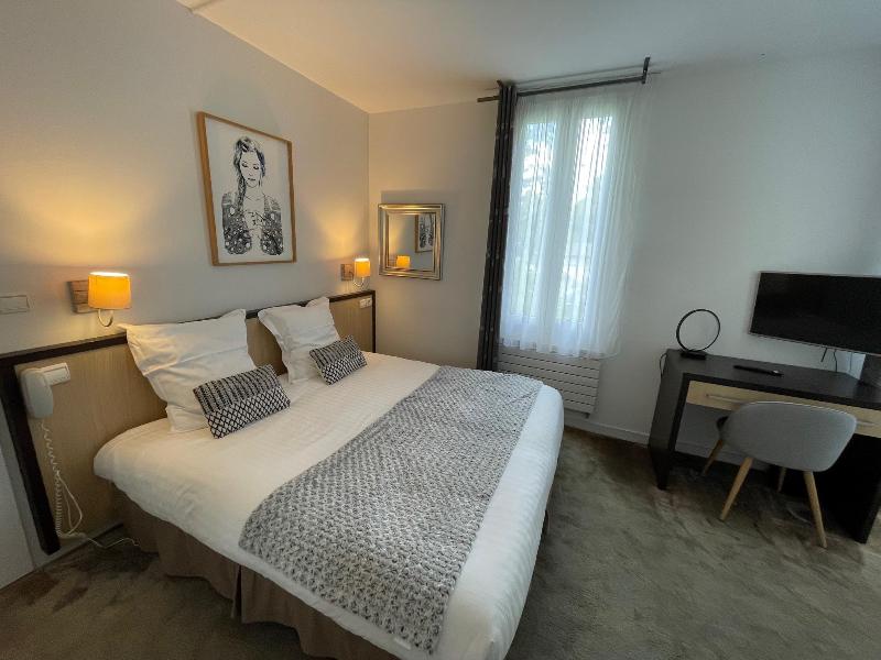 Adonis cottage la baule image