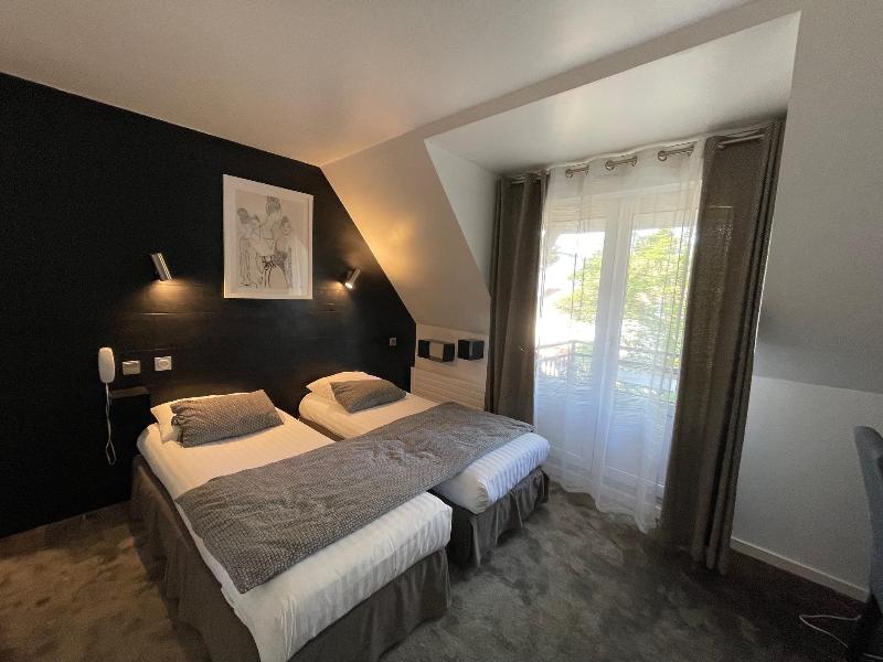 Adonis cottage la baule image