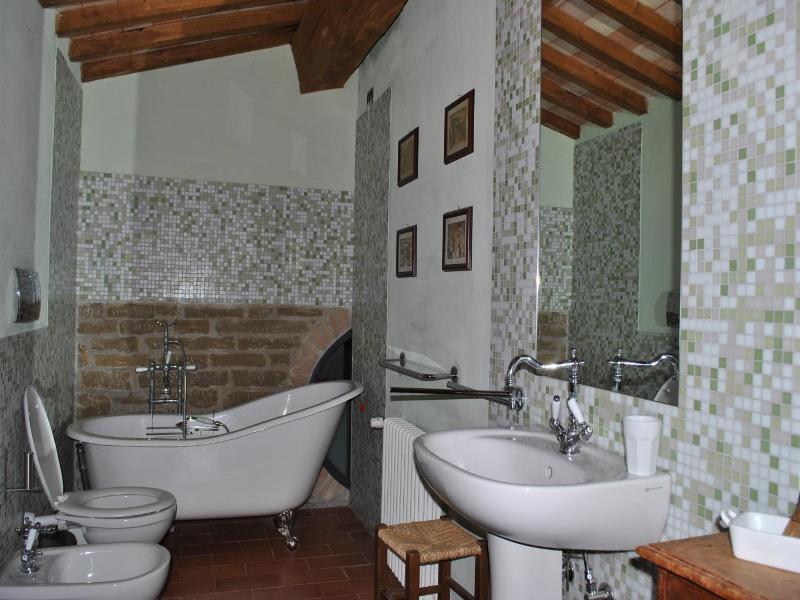 Guinzano image