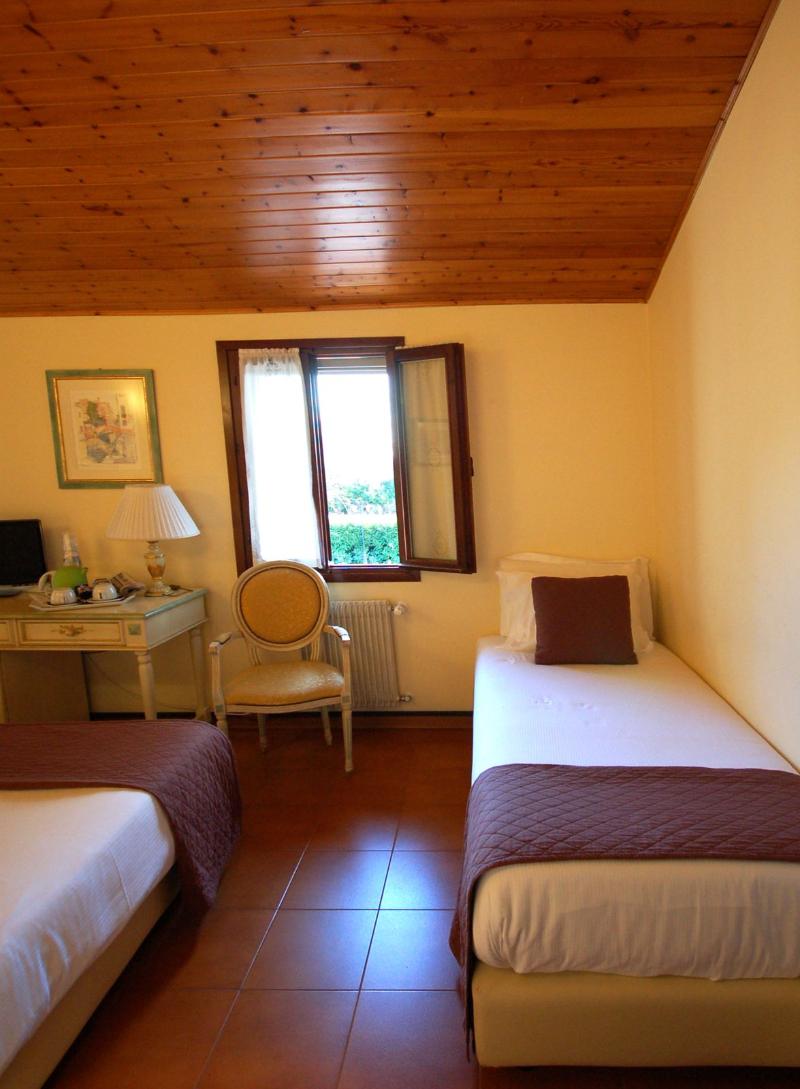 Hotel Antica Fenice image