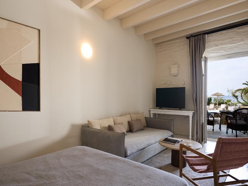 Porto Kea Suites image