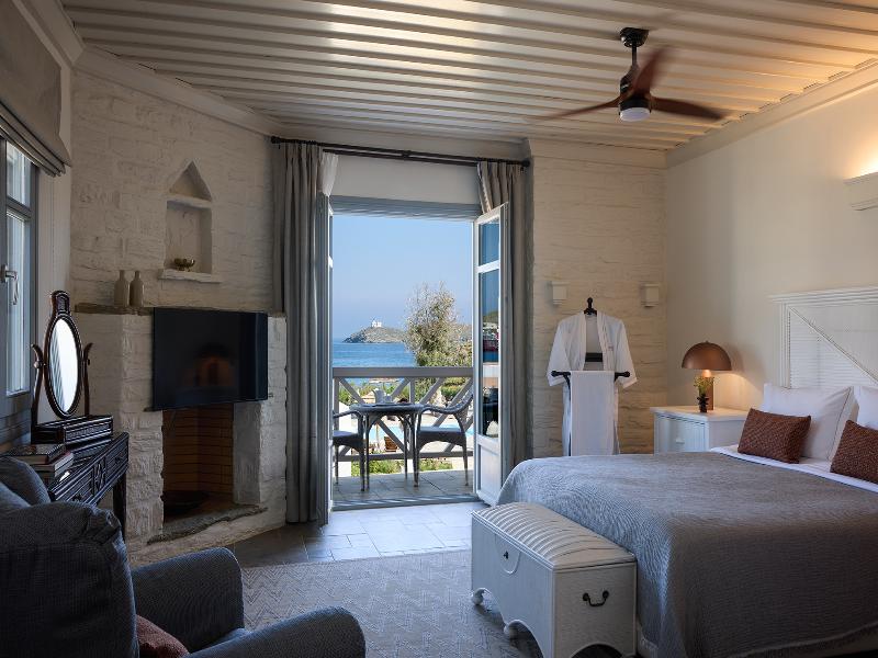 Porto Kea Suites image