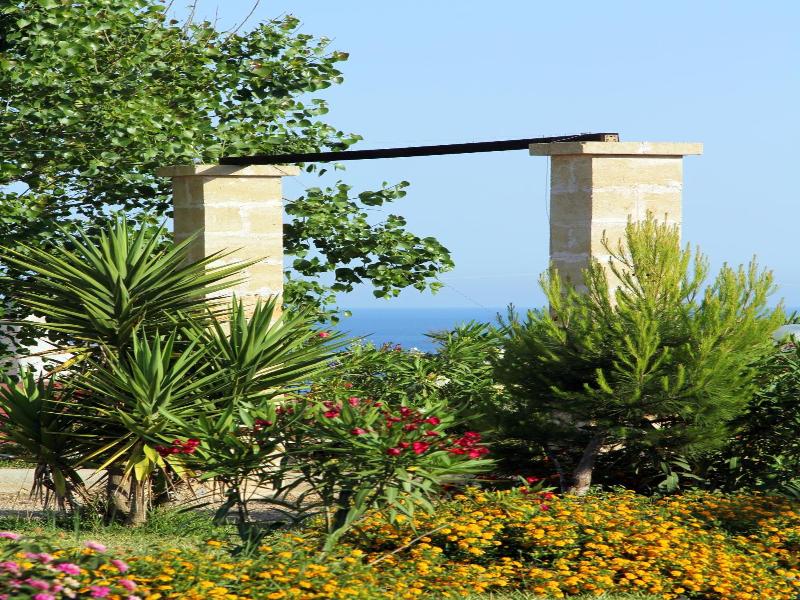 Li Fani Perla Del Salento image