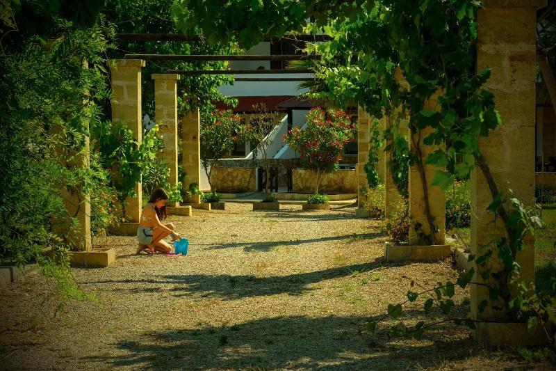 Li Fani Perla Del Salento image