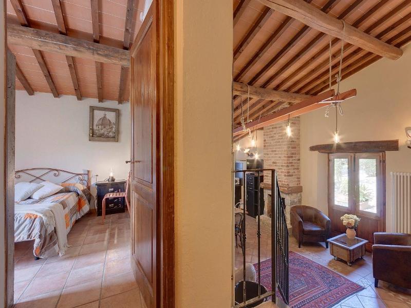 Vignola Apartments image