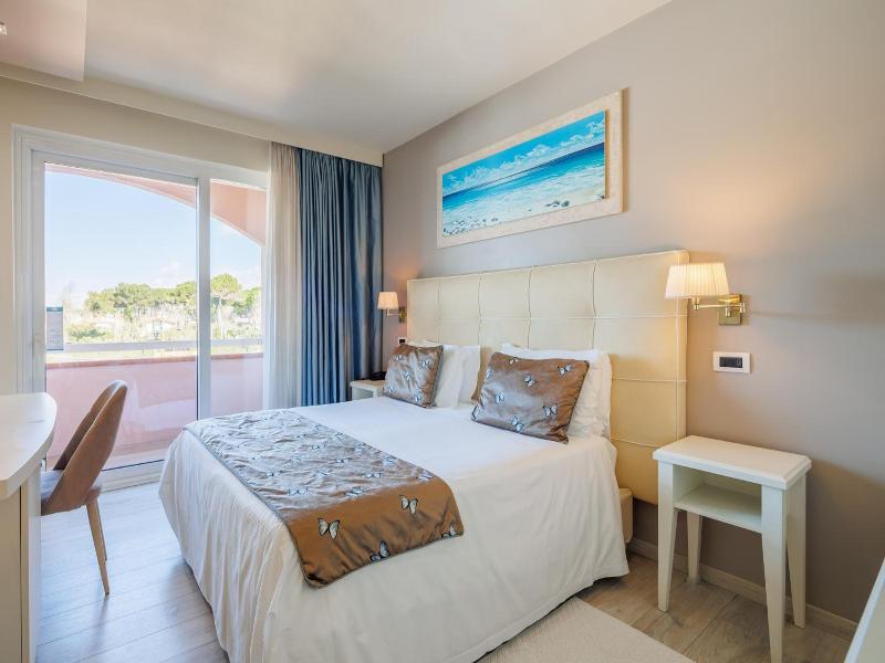 Hotel Eden image