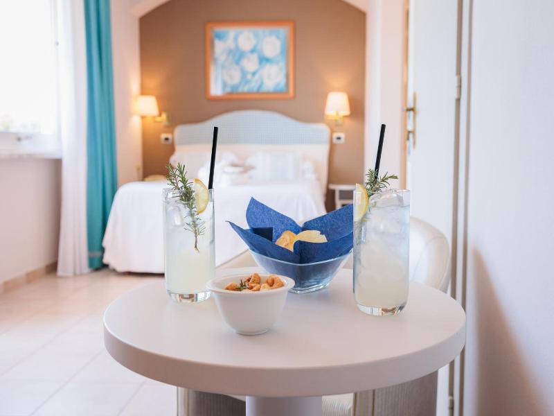 Hotel Eden image