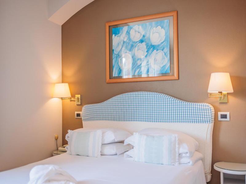 Hotel Eden image