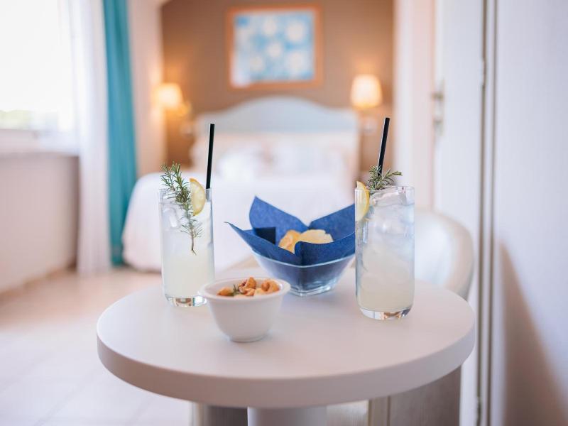 Hotel Eden image