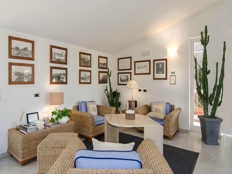 Hotel Eden image