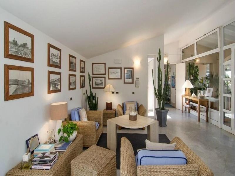 Hotel Eden image