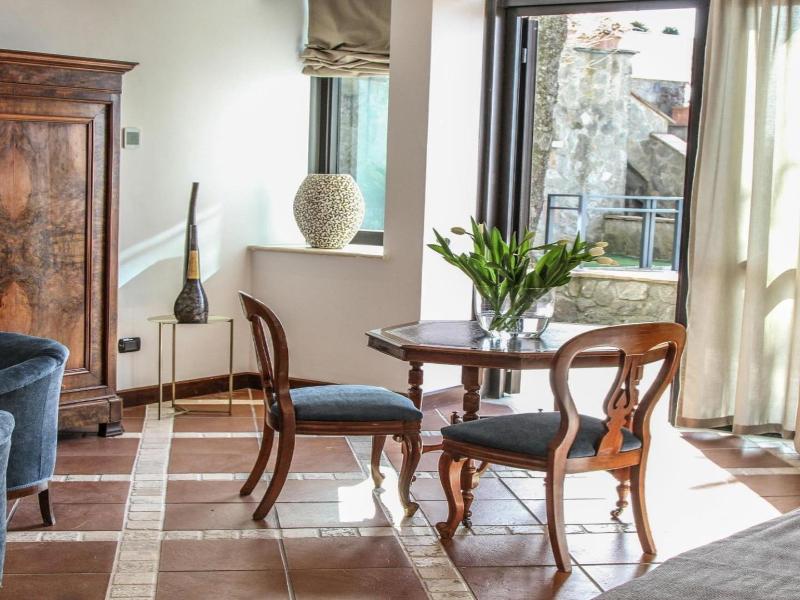 La Locanda Del Pontefice image