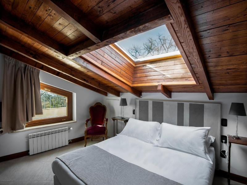 La Locanda Del Pontefice image