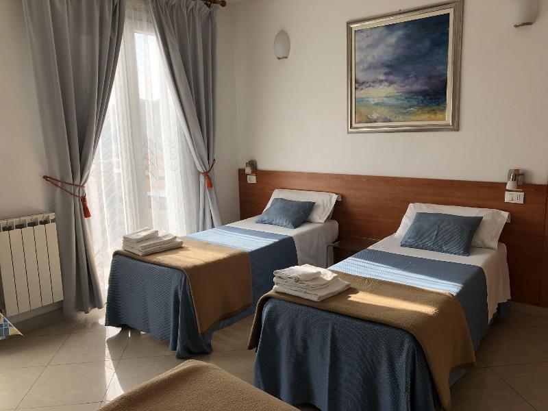 Bed And Breakfast Dream image