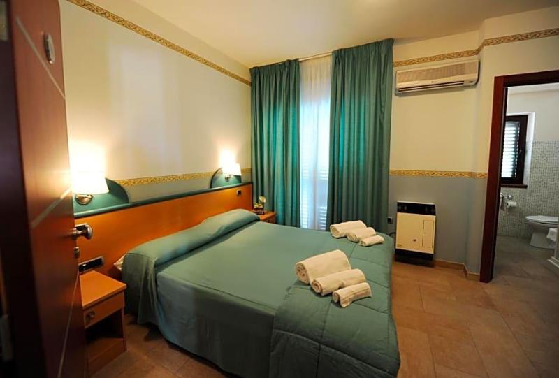 Hotel Santa Lucia image