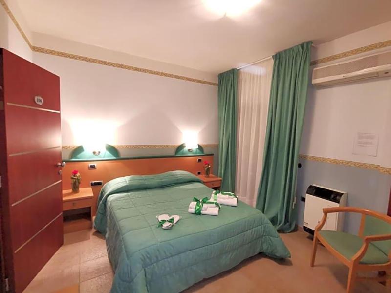 Hotel Santa Lucia image