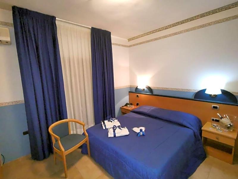 Hotel Santa Lucia image