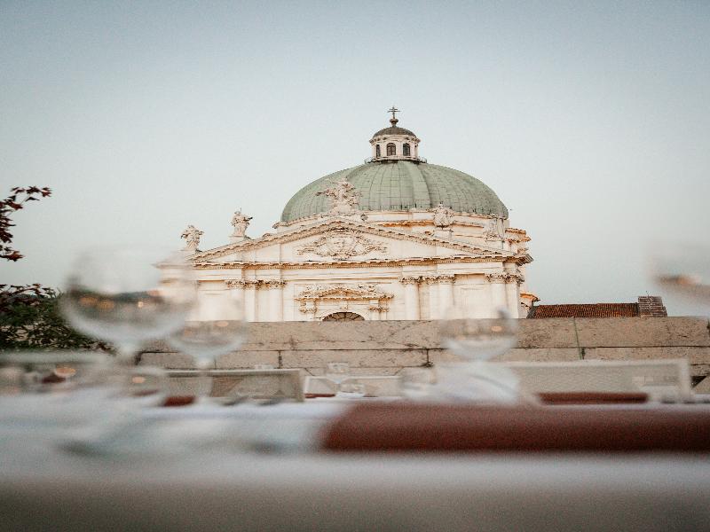 Hotel Vittoria image