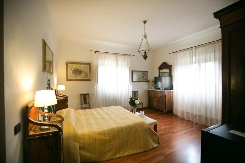 Villa Nardi - Residenza D'Epoca image