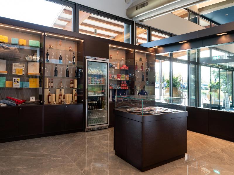 Doubletree By Hilton Milan Malpensa Solbiate Olona image