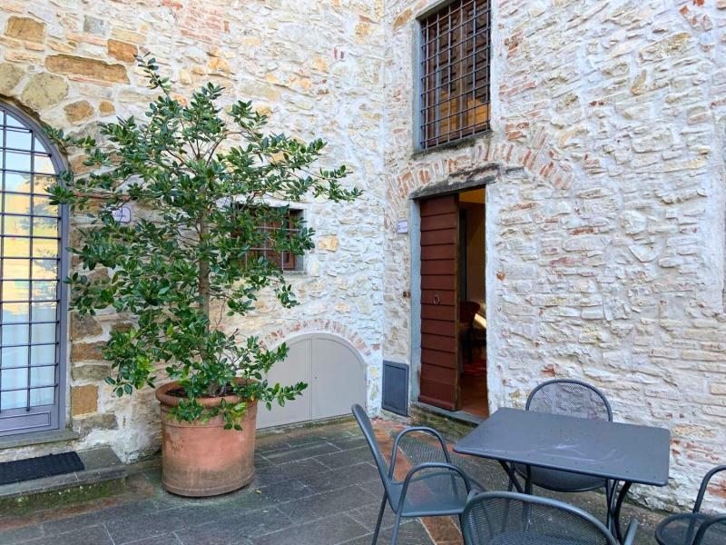 Borgo Bottaia image