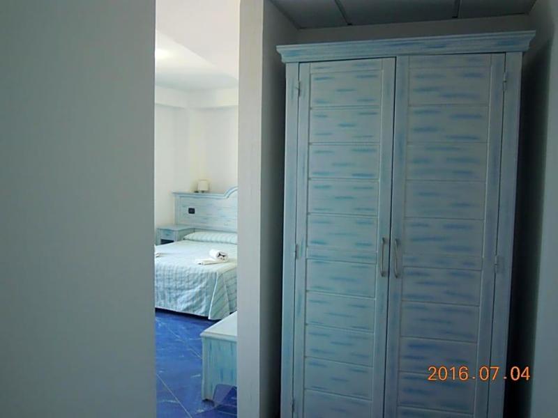 Blue Moon Hotel image