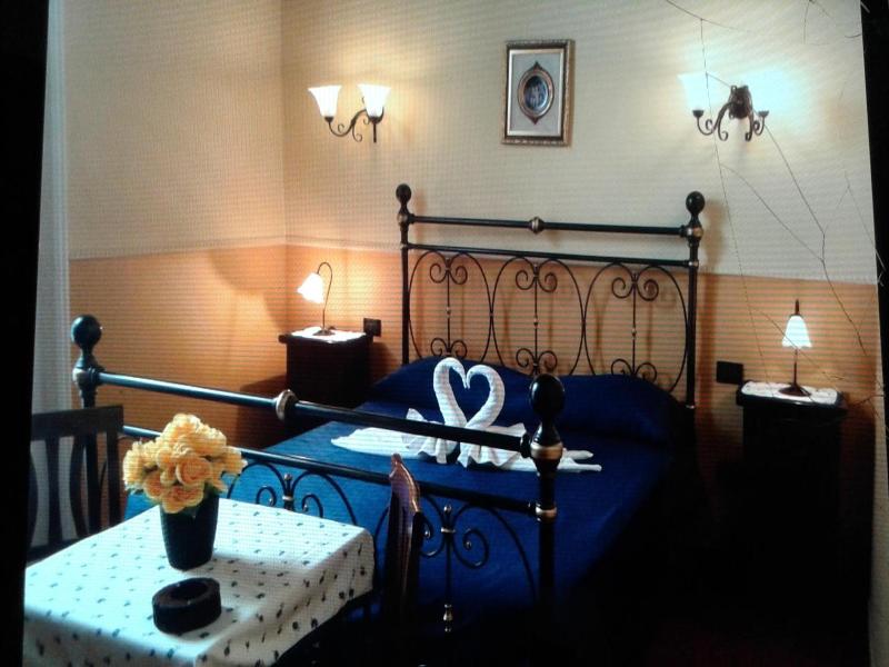 Hotel Pignatelli Napoli image