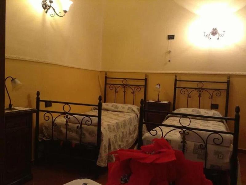 Hotel Pignatelli Napoli image