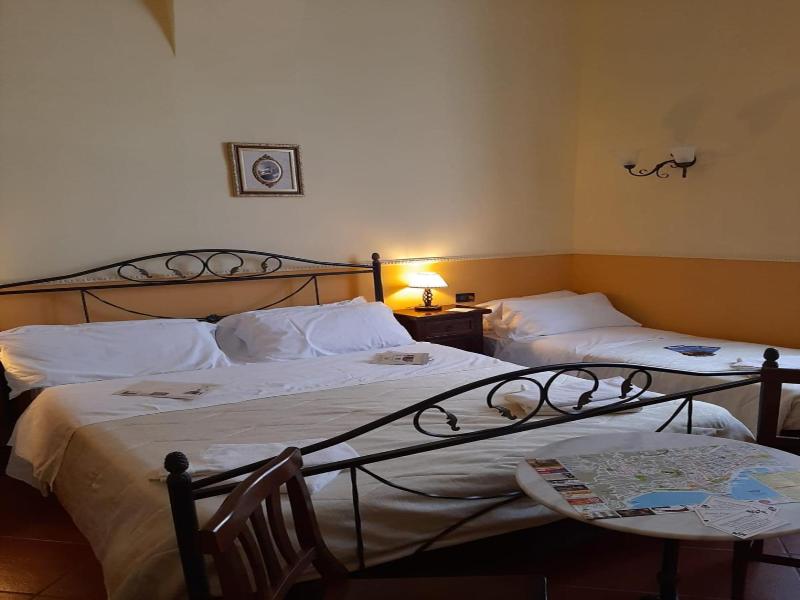 Hotel Pignatelli Napoli image