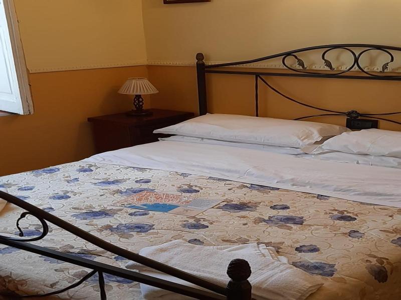 Hotel Pignatelli Napoli image