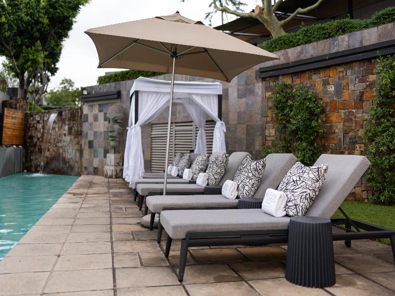 Seven Villa Hotel & Spa image
