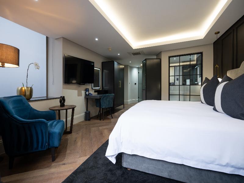 Seven Villa Hotel & Spa image
