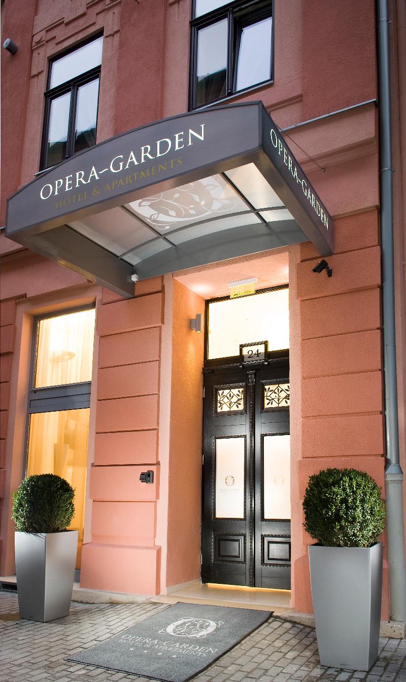 Opera Garden Hotel & Apartments