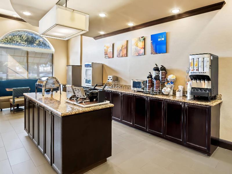 Comfort Suites Frisco image