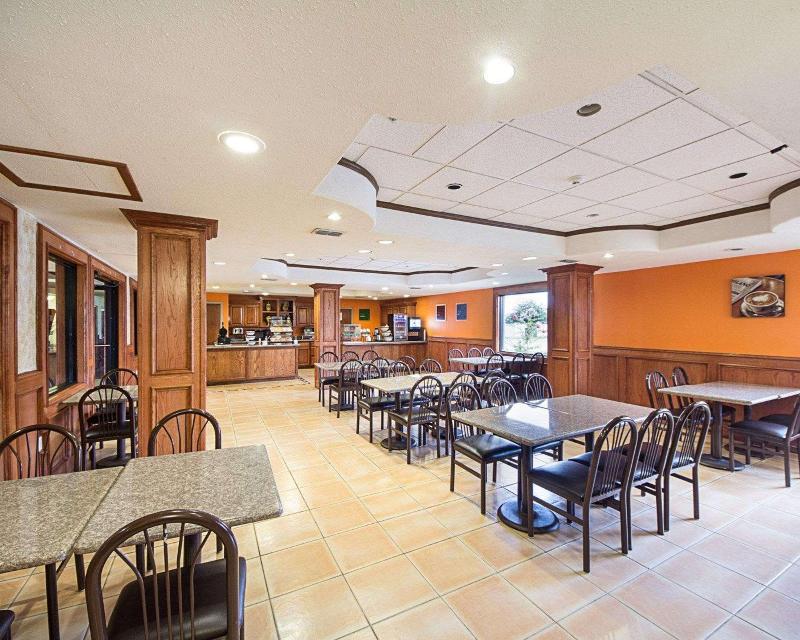 Shary Inn and Suites image