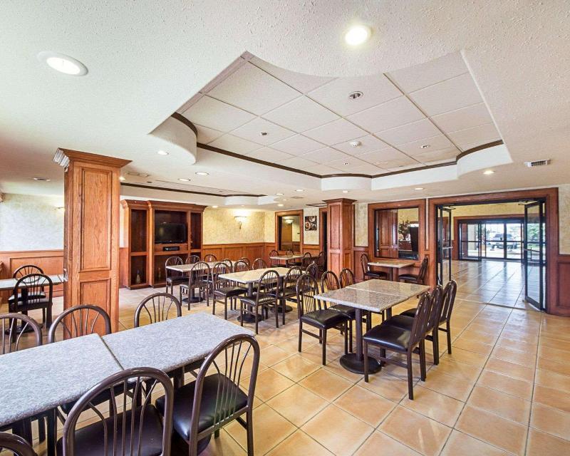 Shary Inn and Suites image