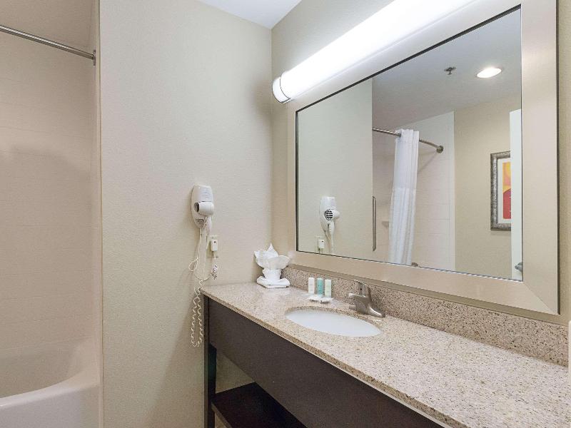 Comfort Suites Beachside image