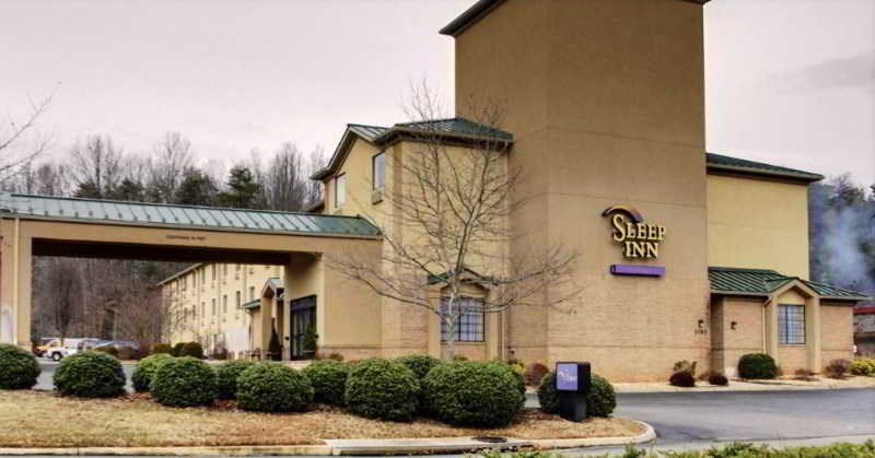 Sleep Inn AND Suites Monticello