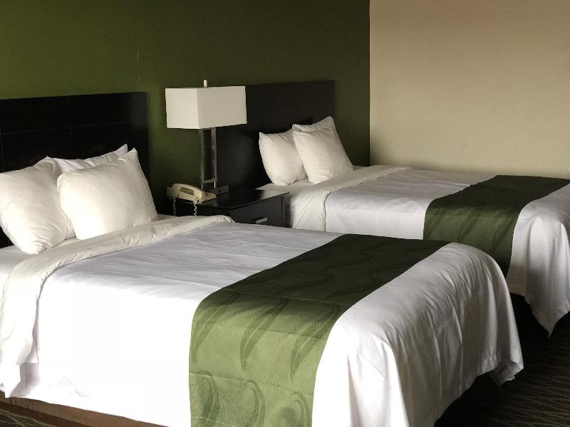 Hotel Quality Inn & Suites Kearneysville - Martinsburg