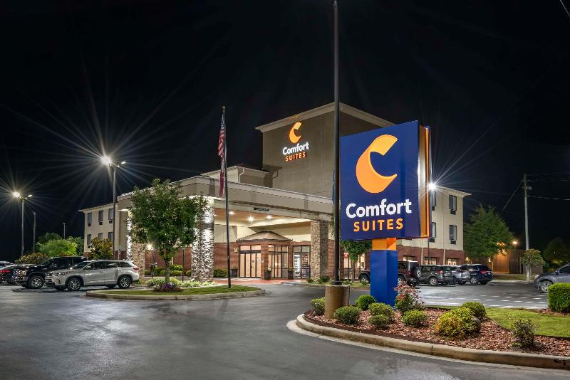Comfort Suites Pell City I-20 exit 158 image