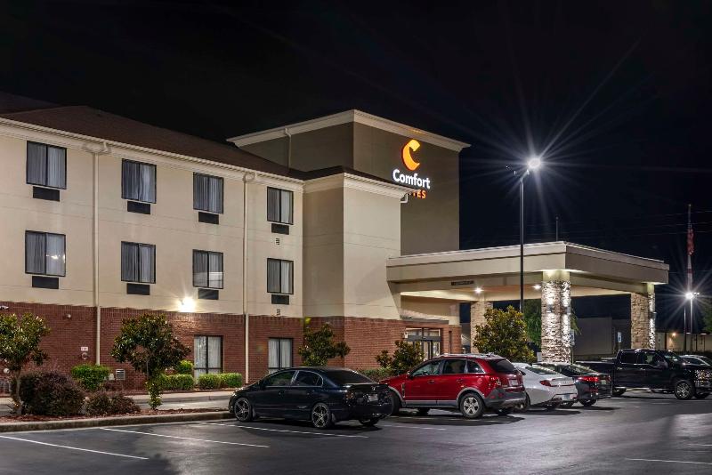 Comfort Suites Pell City I-20 exit 158 image
